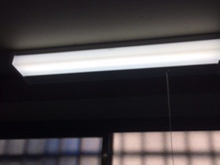 流し元灯交換